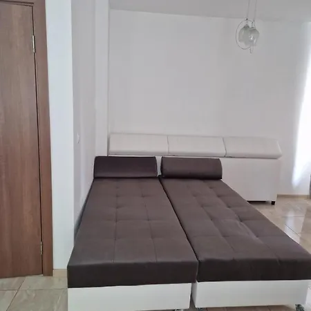 Sea Garden Marina 2 * فارنا