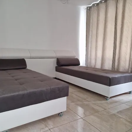 Sea Garden Marina 2 * فارنا